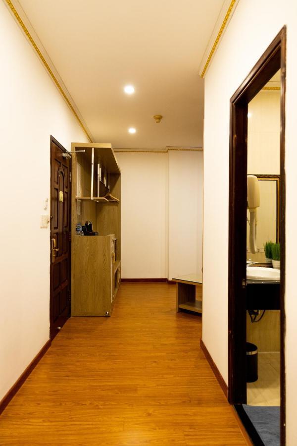 Hoang Loc Hotel Buôn Ma Thuột Dış mekan fotoğraf