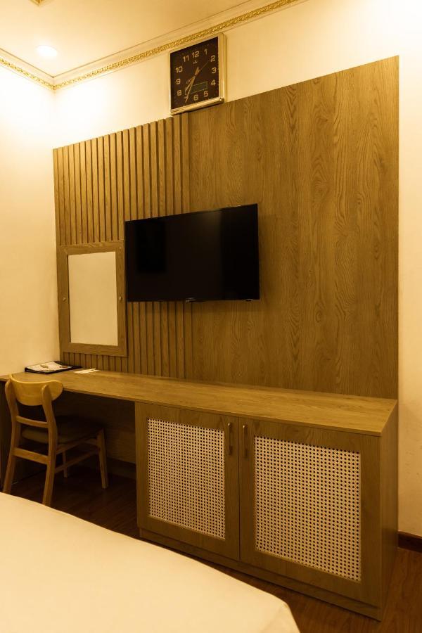 Hoang Loc Hotel Buôn Ma Thuột Dış mekan fotoğraf