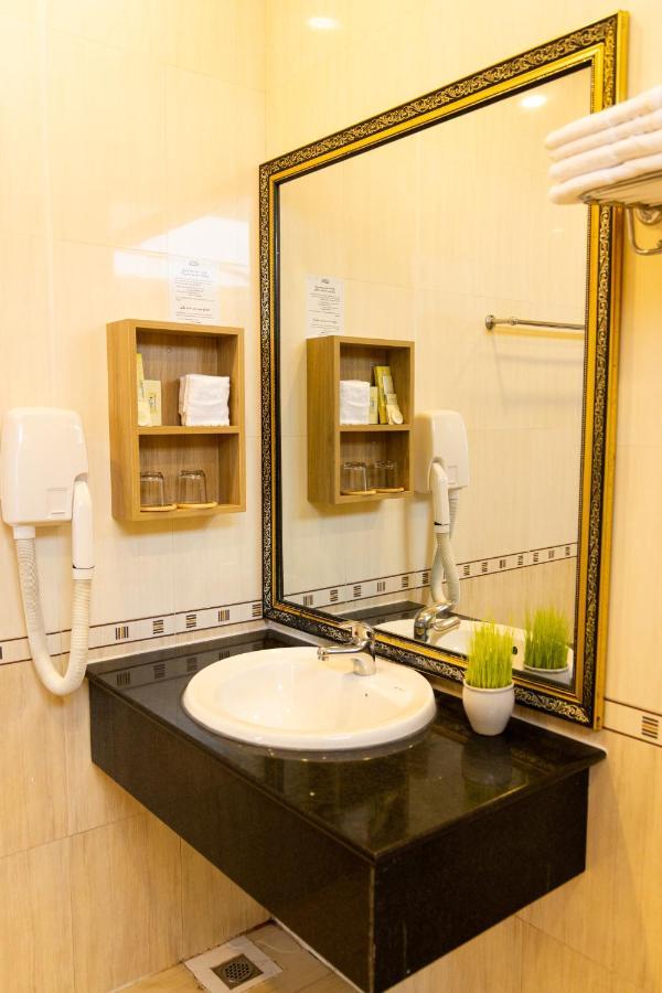 Hoang Loc Hotel Buôn Ma Thuột Dış mekan fotoğraf