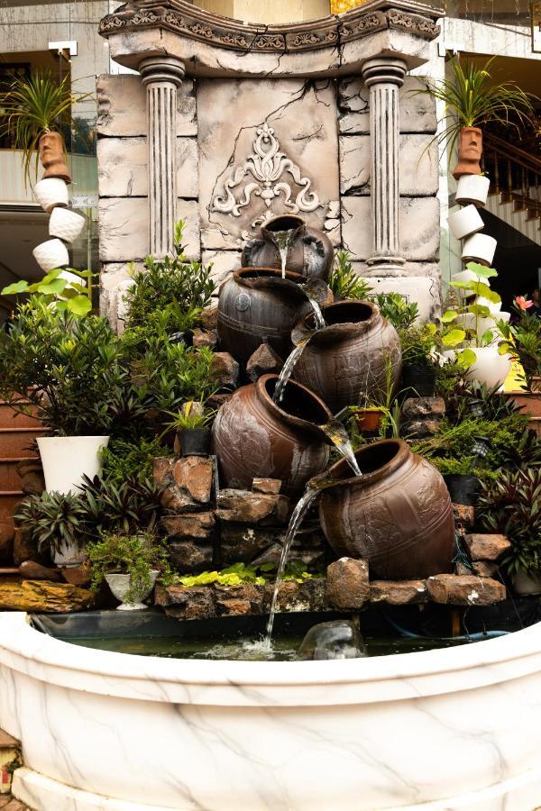 Hoang Loc Hotel Buôn Ma Thuột Dış mekan fotoğraf